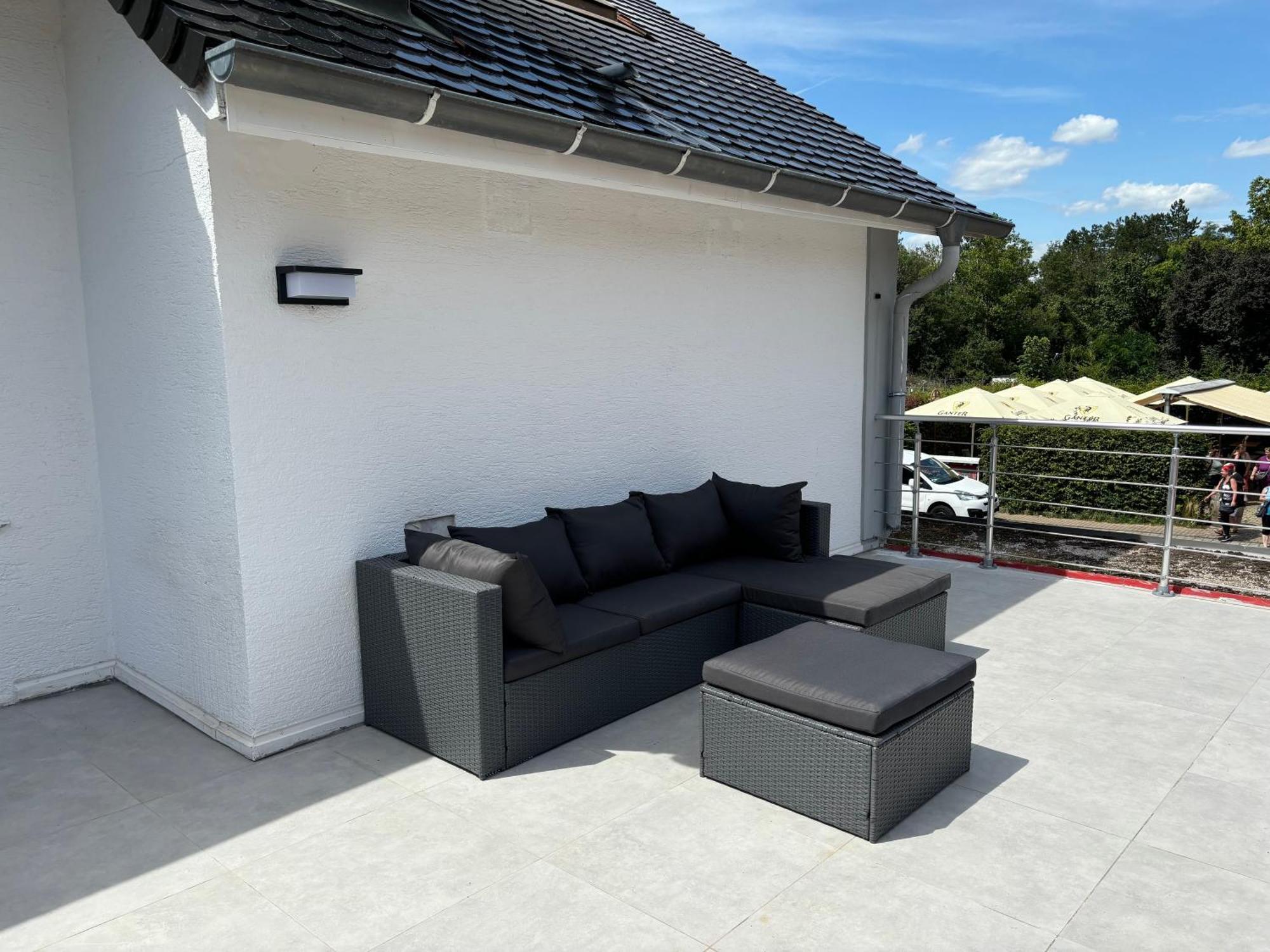 Gesamte Wohnung, Kueche, Parkplatz, Terrasse Bad Bellingen Εξωτερικό φωτογραφία